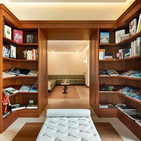 Hotel Il San Corrado Di 5*