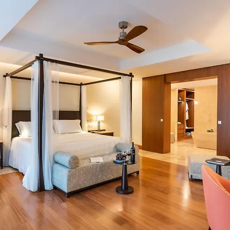 Hotel Il San Corrado Di 5*